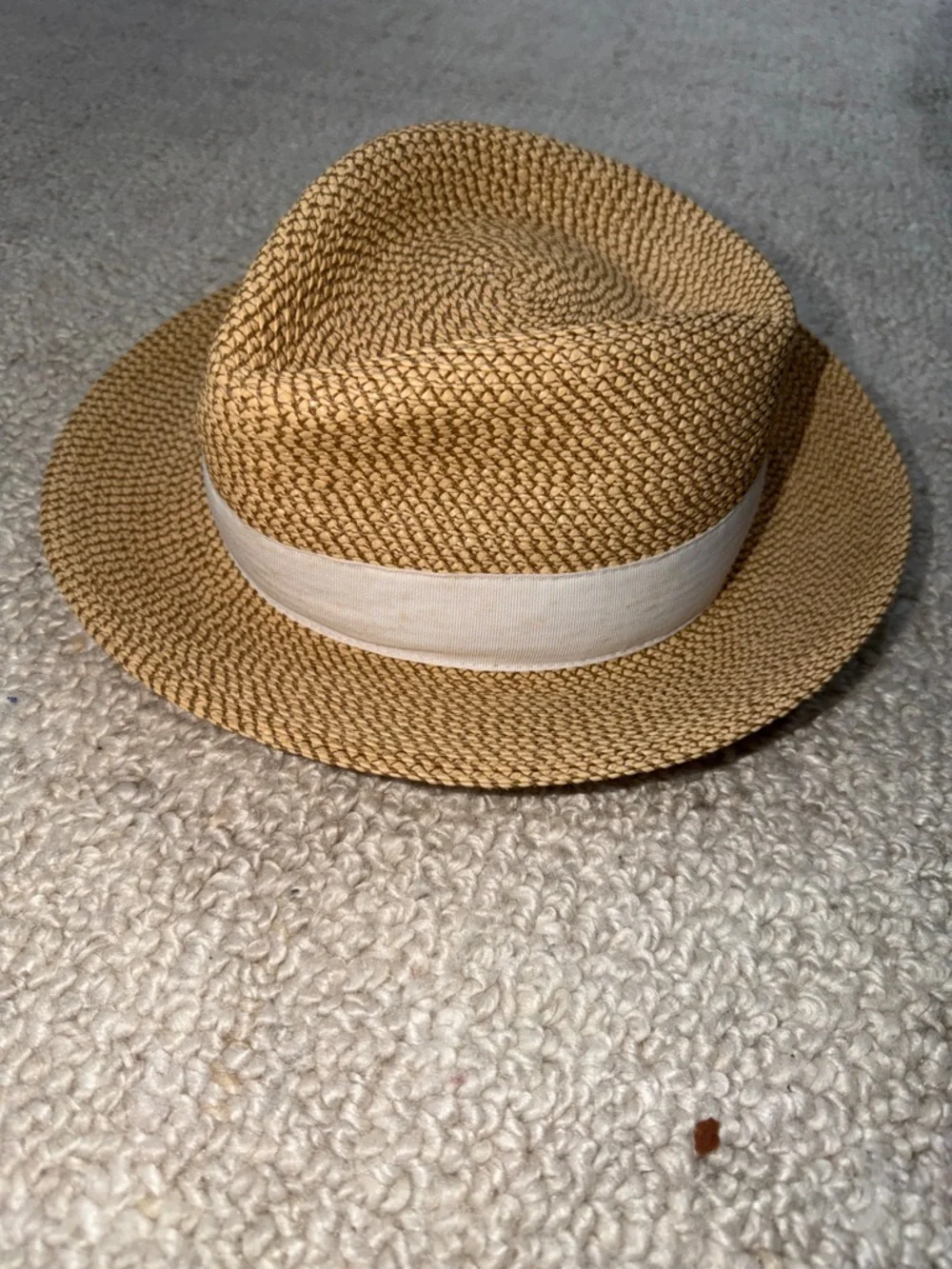 Eric Javits Straw Fedora with Cream Band - Picture 2 of 8